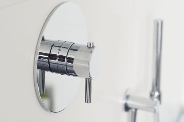 Cost of Shower Knob Replacement in Lilburn