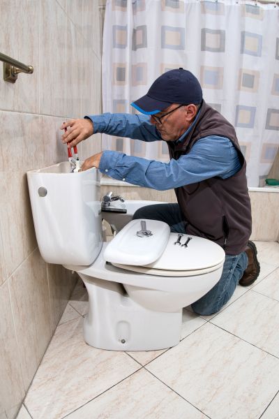 Cost of Broken Toilet Repair in Lilburn