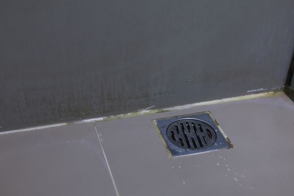 Cost of Bathroom Drain Installation in Lilburn